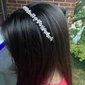 Xx SOLD Xx Swarovski crystal bridal headband